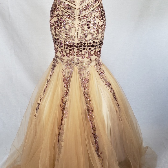 SOLD - Picture 7 of 10